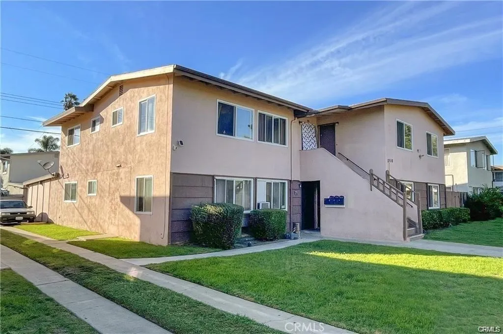 2516 S Rosewood, Santa Ana, CA 92707 - Main photo, Santa Ana, CA