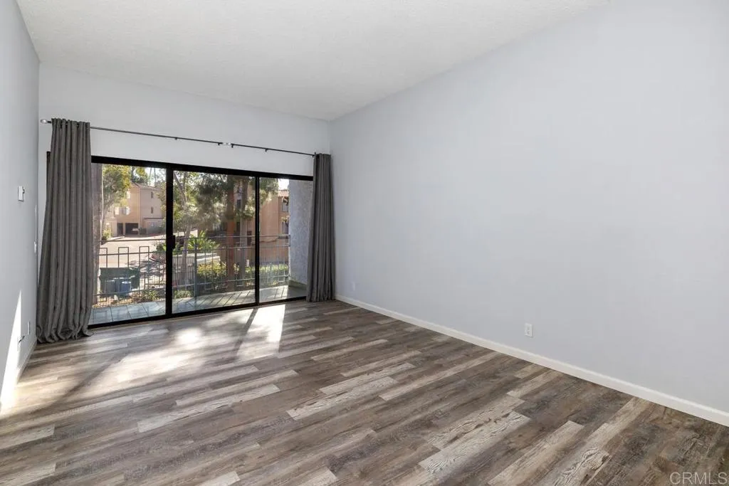 8328 Regents Road Unit 1k, San Diego, CA 92122 - Photo 4 of 25, San Diego, CA