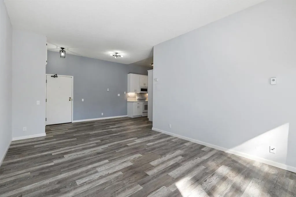8328 Regents Road Unit 1k, San Diego, CA 92122 - Photo 2 of 25, San Diego, CA