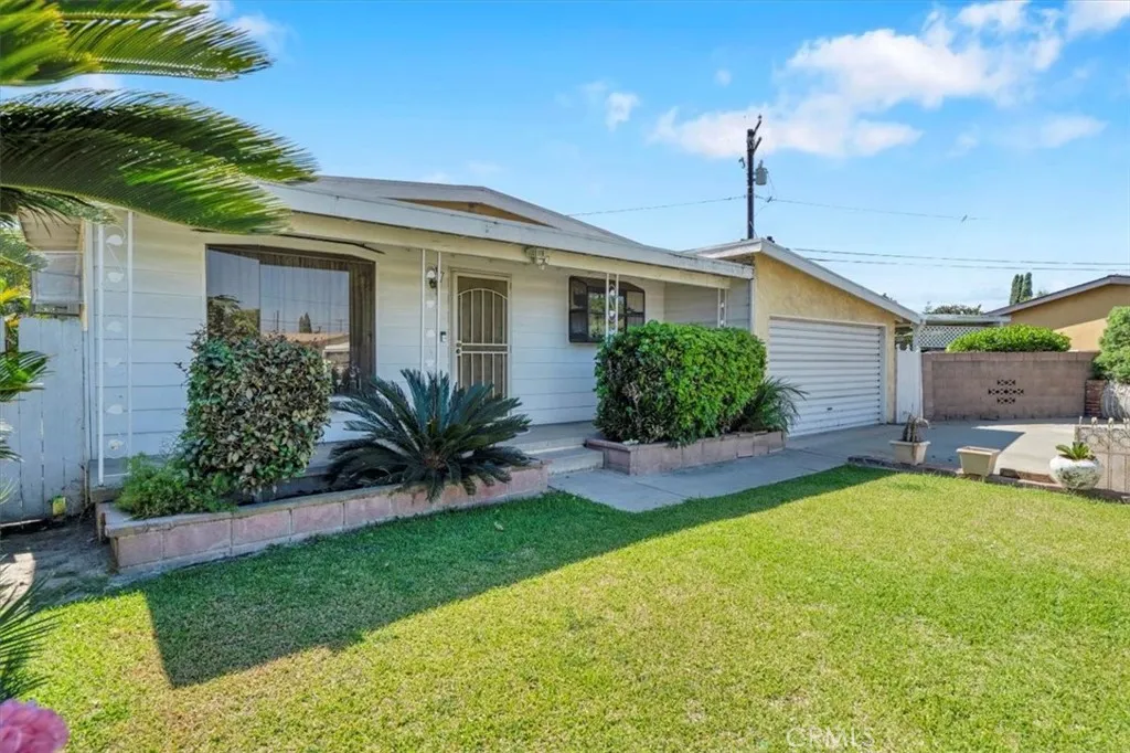 9241 Vicki Drive, Santa Fe Springs, CA 90670 - Photo 2 of 17, Santa Fe Springs, CA