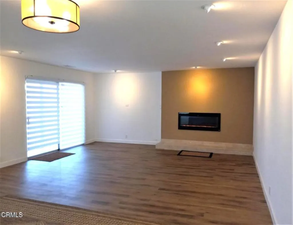 2422 Seahorse Avenue, Ventura, CA 93001 - Photo 4 of 28, Ventura, CA