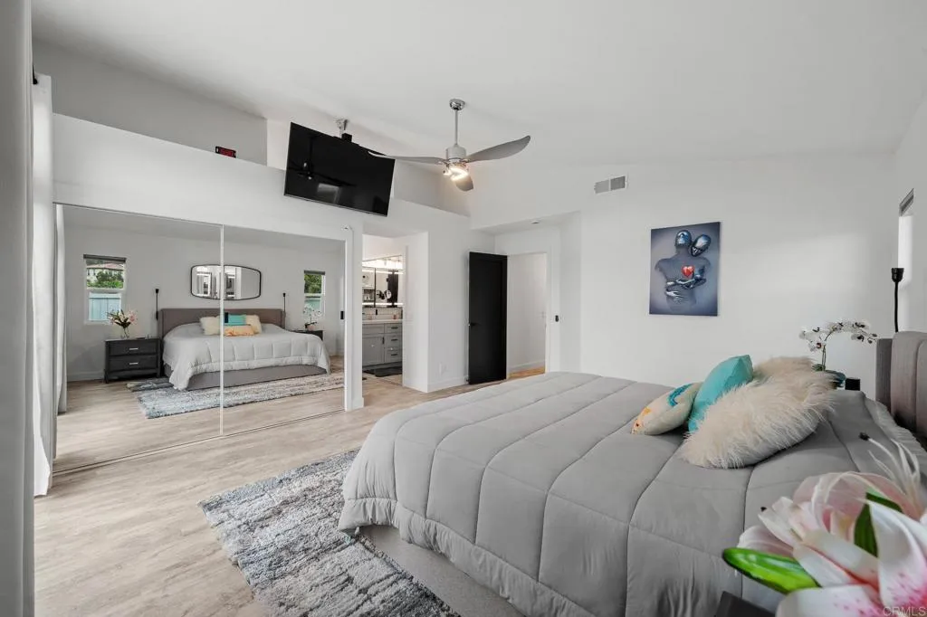 https://cdn.realtyfeed.com/cdn/127/306744702/60dc7b409a7849c297662840eae999d0.webp