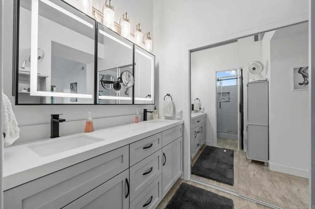 https://cdn.realtyfeed.com/cdn/127/306744702/bdcbd9436b147753fb3ffeda62759794.webp