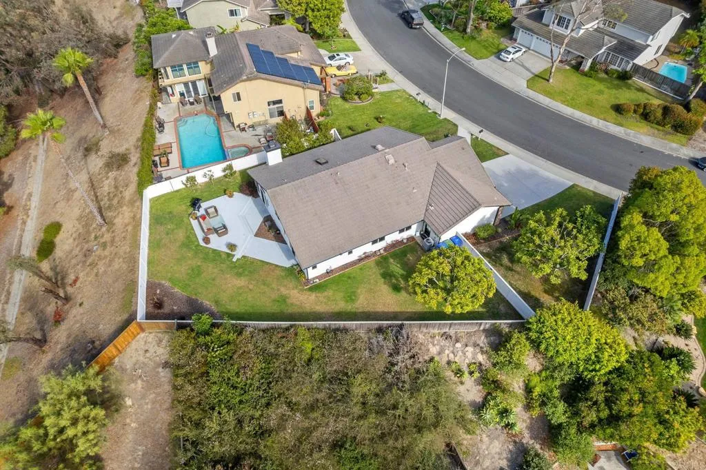 https://cdn.realtyfeed.com/cdn/127/306744702/cb7313376ebedd12df6bcb1a30d1926b.webp