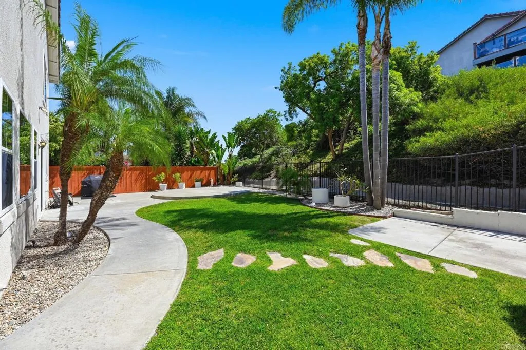 https://cdn.realtyfeed.com/cdn/127/306744790/b2f7311eb638b669e94d8190bdfda86b.webp