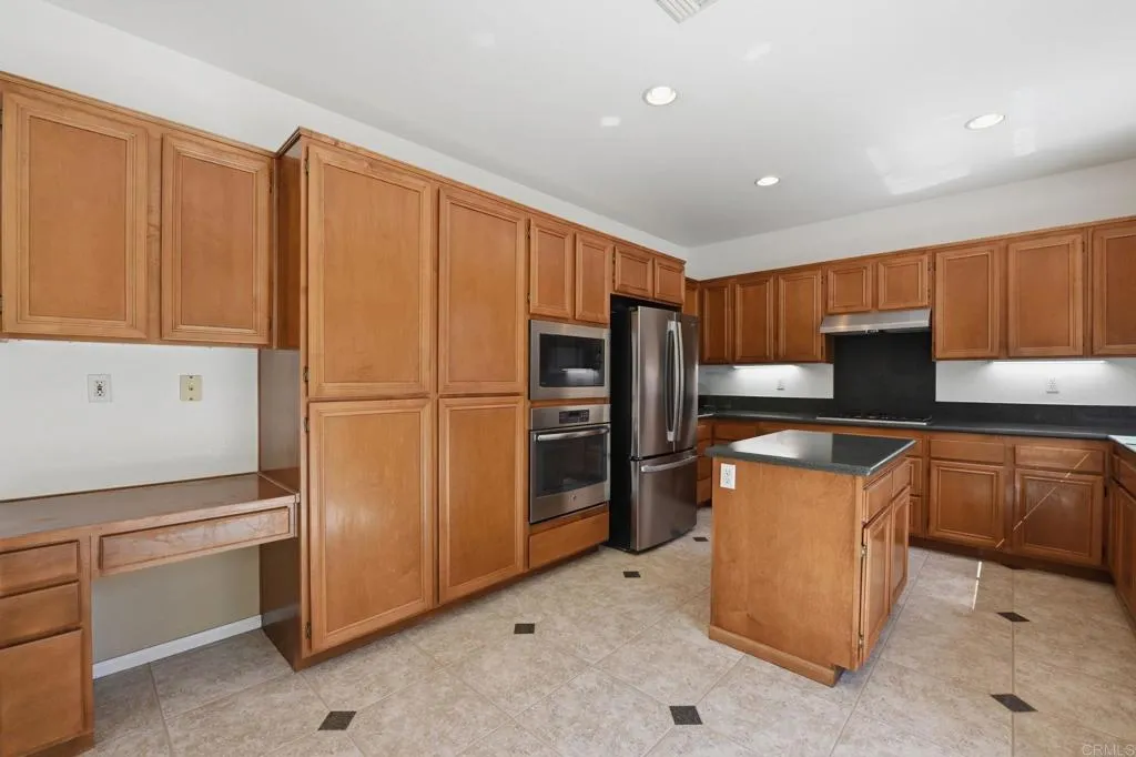 https://cdn.realtyfeed.com/cdn/127/306744790/cba969ccc1d6c1903ca301fb55cb6dc9.webp