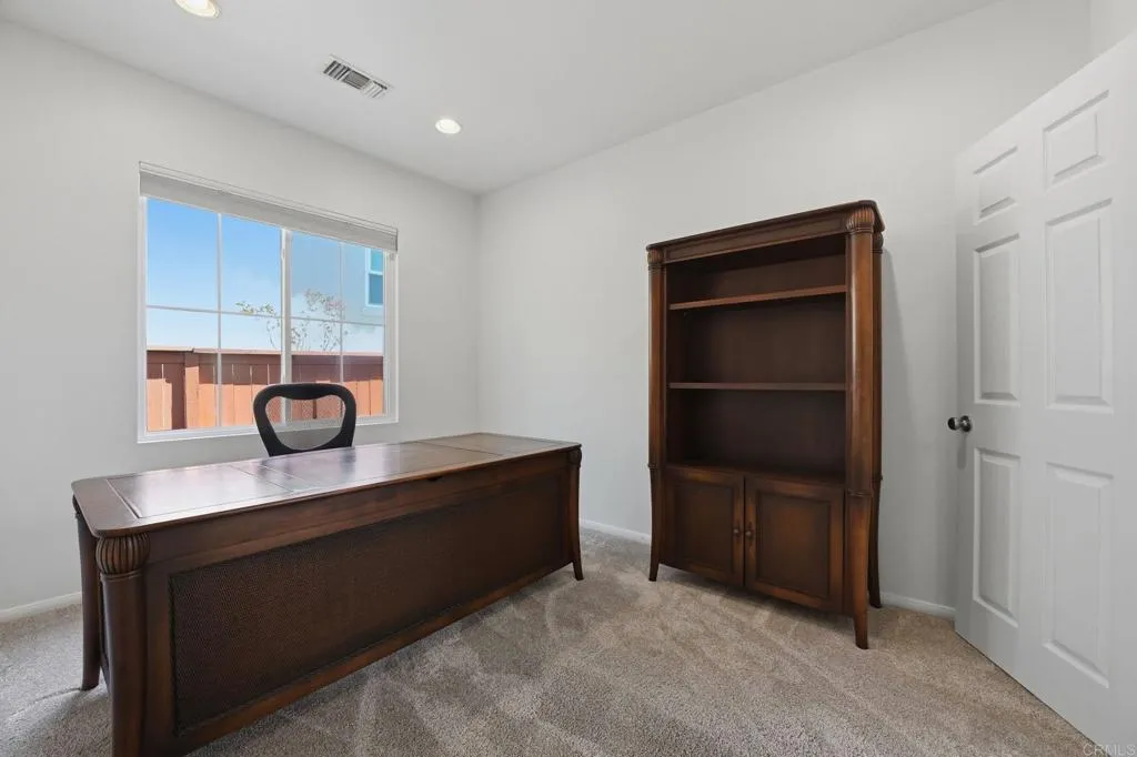 https://cdn.realtyfeed.com/cdn/127/306744790/e78c410bd77160a6ce8fc13e97f45b26.webp
