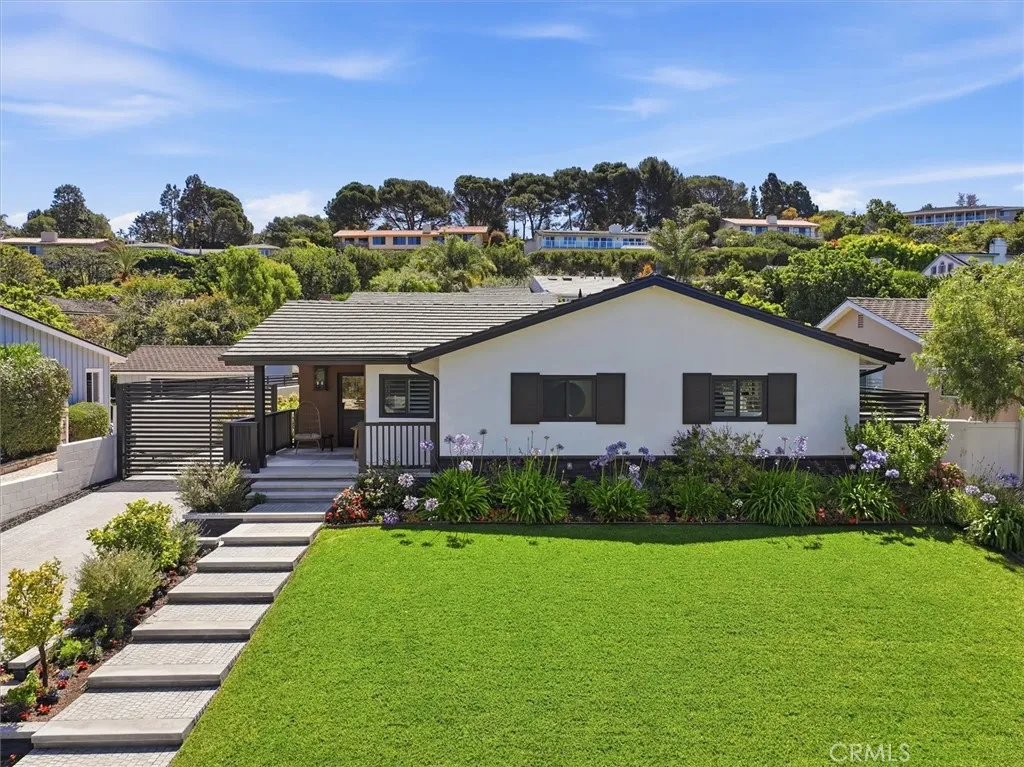 Palos Verdes Peninsula, CA 90274