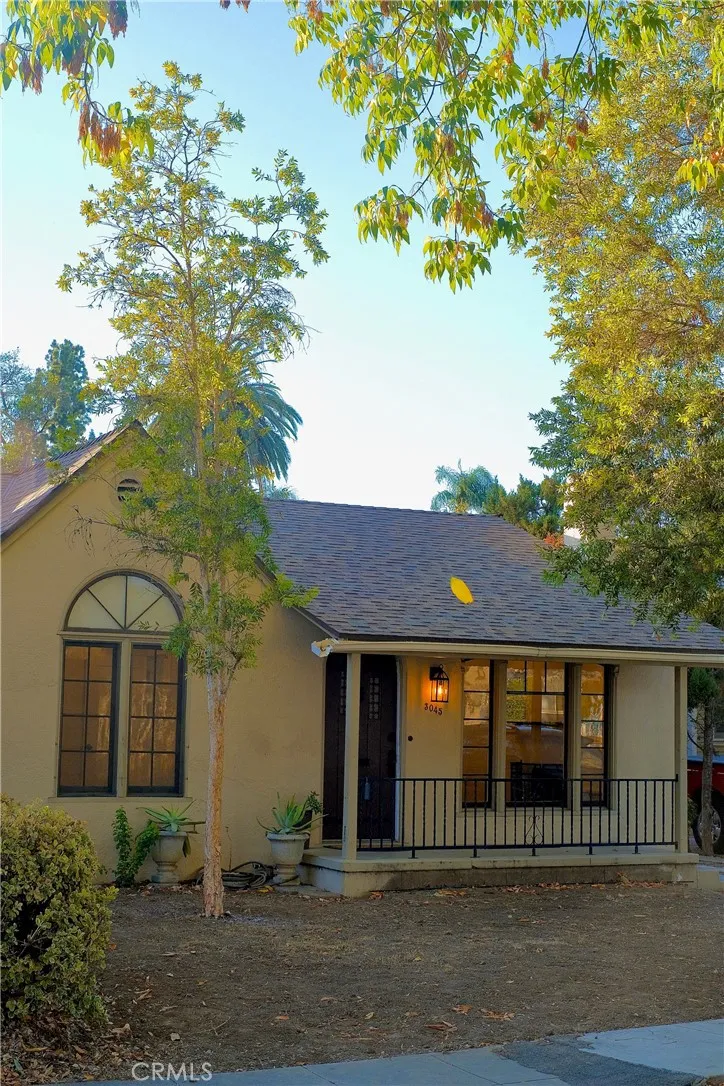 Riverside, CA 92501