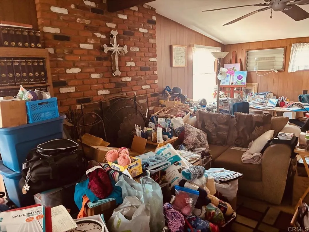 https://cdn.realtyfeed.com/cdn/127/306744961/beee875612c8ca30568e39b7a947f344.webp