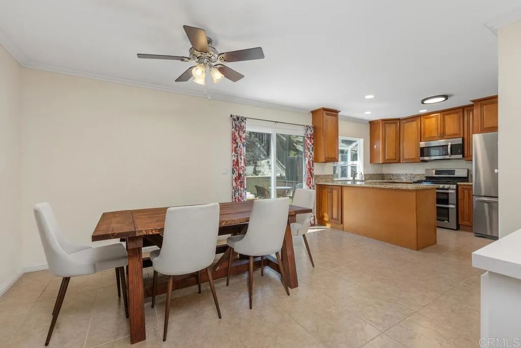 https://cdn.realtyfeed.com/cdn/127/306744976/11fda3cf9a8d64f3a0cc3f3e58ab6d26.webp