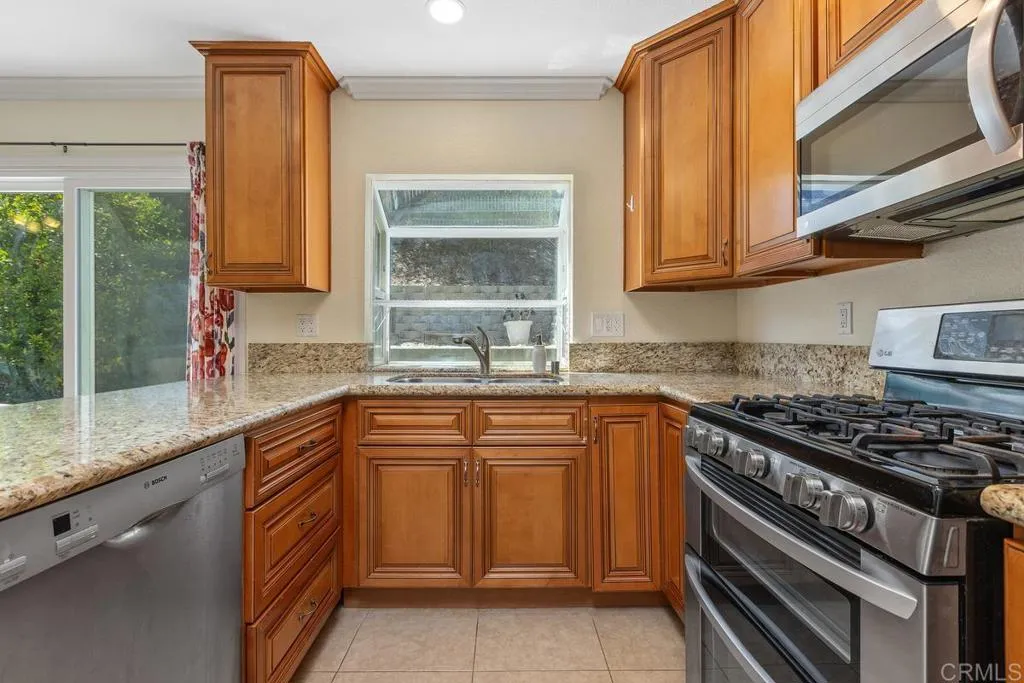 https://cdn.realtyfeed.com/cdn/127/306744976/910695113dc1c8fe5e3ac8c0beb05856.webp