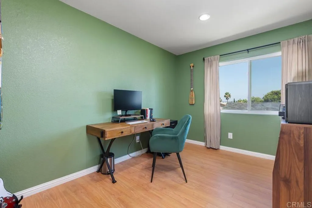 https://cdn.realtyfeed.com/cdn/127/306744976/fea7fe2fe7a38a8f9019f9da99fe7142.webp