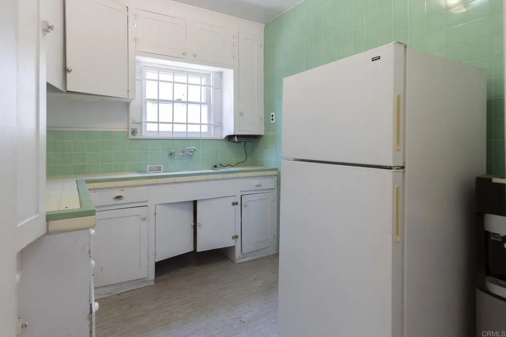 https://cdn.realtyfeed.com/cdn/127/306745029/bcfe0acb5e6d376354beb6c24ce09964.webp