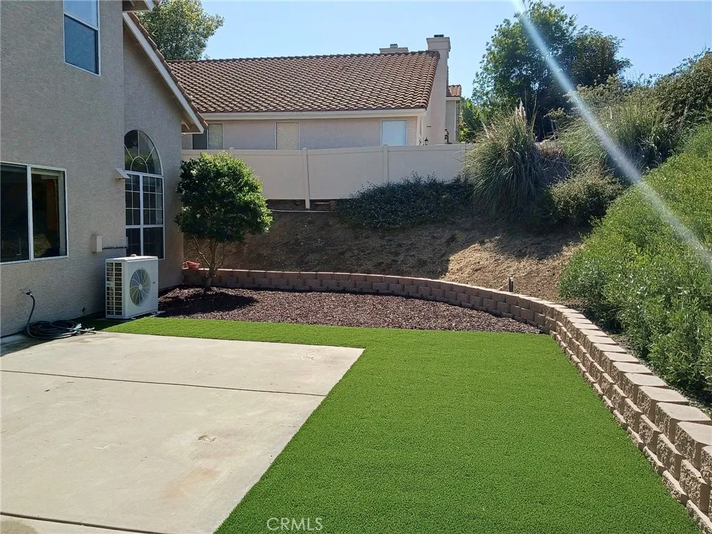 https://cdn.realtyfeed.com/cdn/127/306745213/8d6eb45cfa4e781f1f2bd9b03181589b.webp
