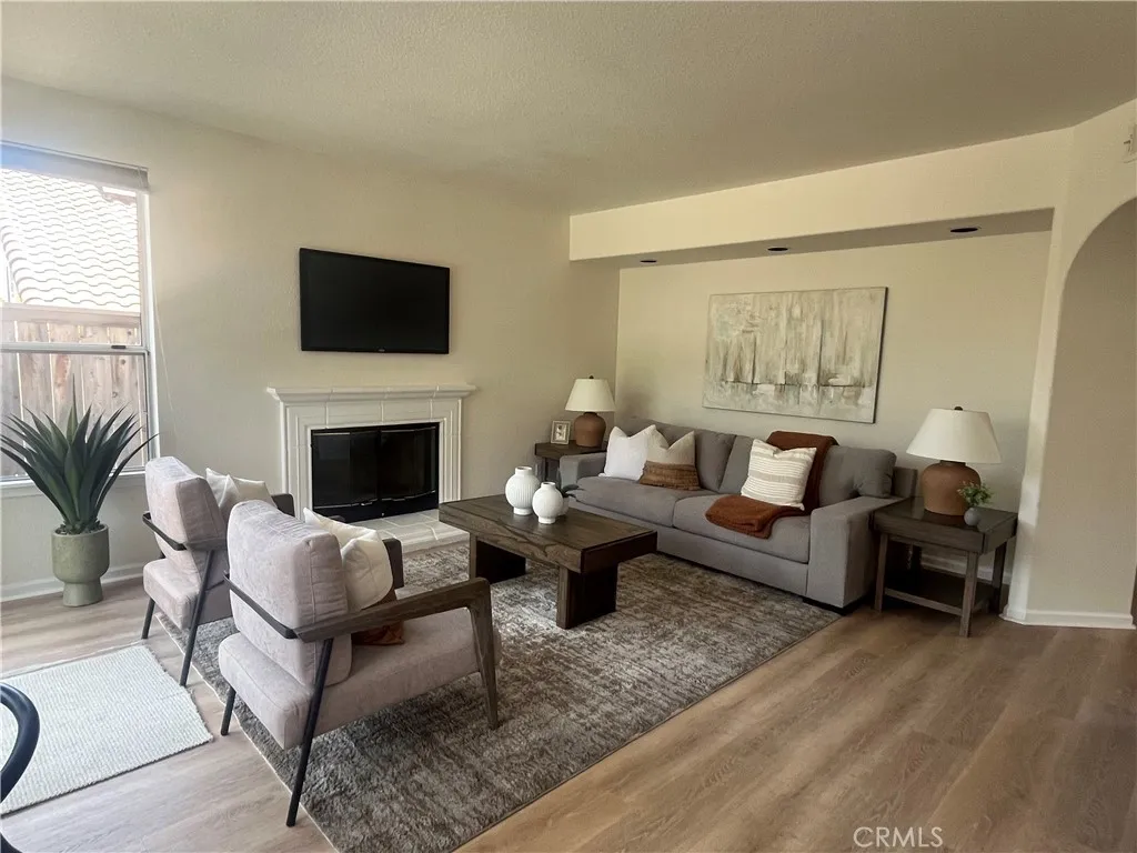 https://cdn.realtyfeed.com/cdn/127/306745213/d943b071024aea809f309b22edb3f074.webp