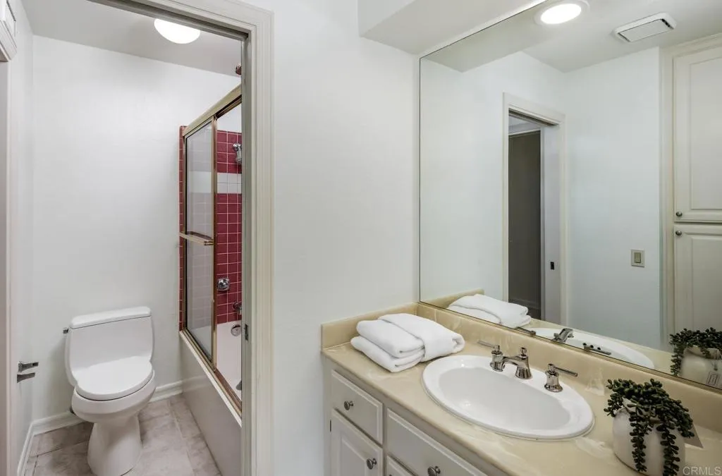 https://cdn.realtyfeed.com/cdn/127/306745239/5fa6c59e0503cc6d734d5174ea332ff9.webp