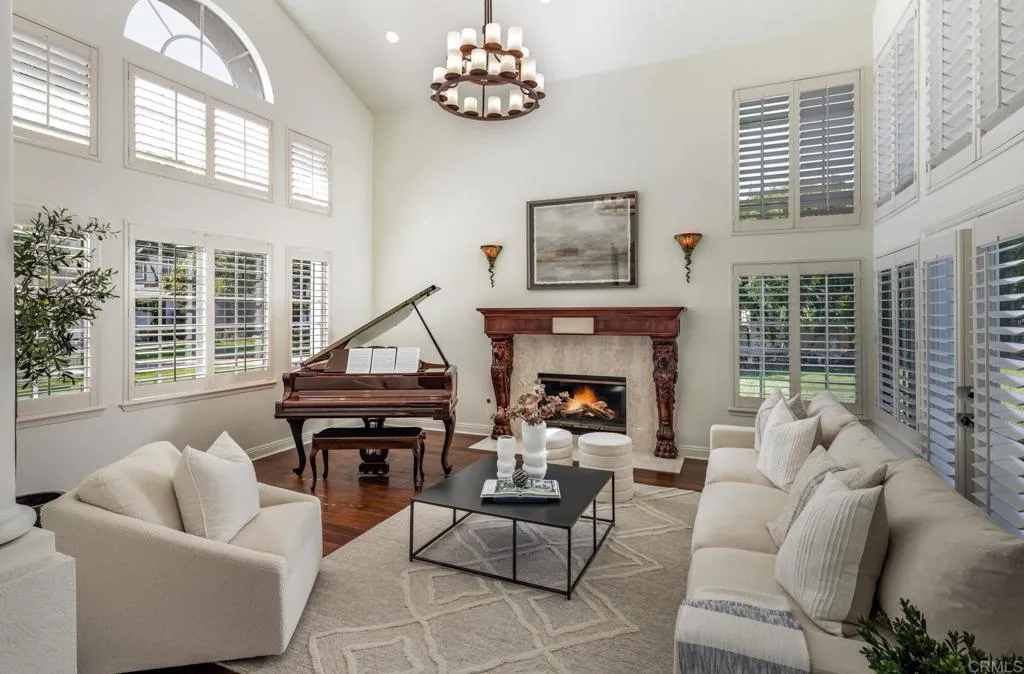 https://cdn.realtyfeed.com/cdn/127/306745239/61dd92f75715f52995a99640625a0e1e.webp