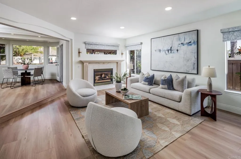 https://cdn.realtyfeed.com/cdn/127/306745239/688f6d9f5c5882601eb33711b57061a2.webp