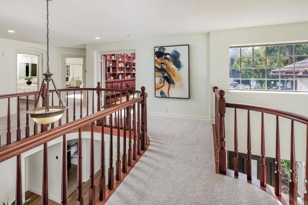 https://cdn.realtyfeed.com/cdn/127/306745239/b1ef503b8e3c8a5184373d300df780bd.webp