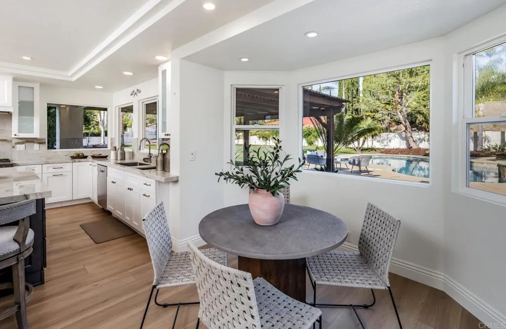 https://cdn.realtyfeed.com/cdn/127/306745239/edc6cf1e2f4fa0b7fec197fab6b96e59.webp