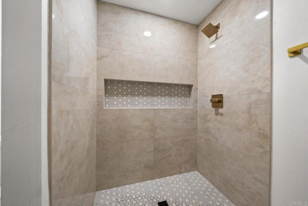 Photo #18: PTP2604618 Listing: Photo #18