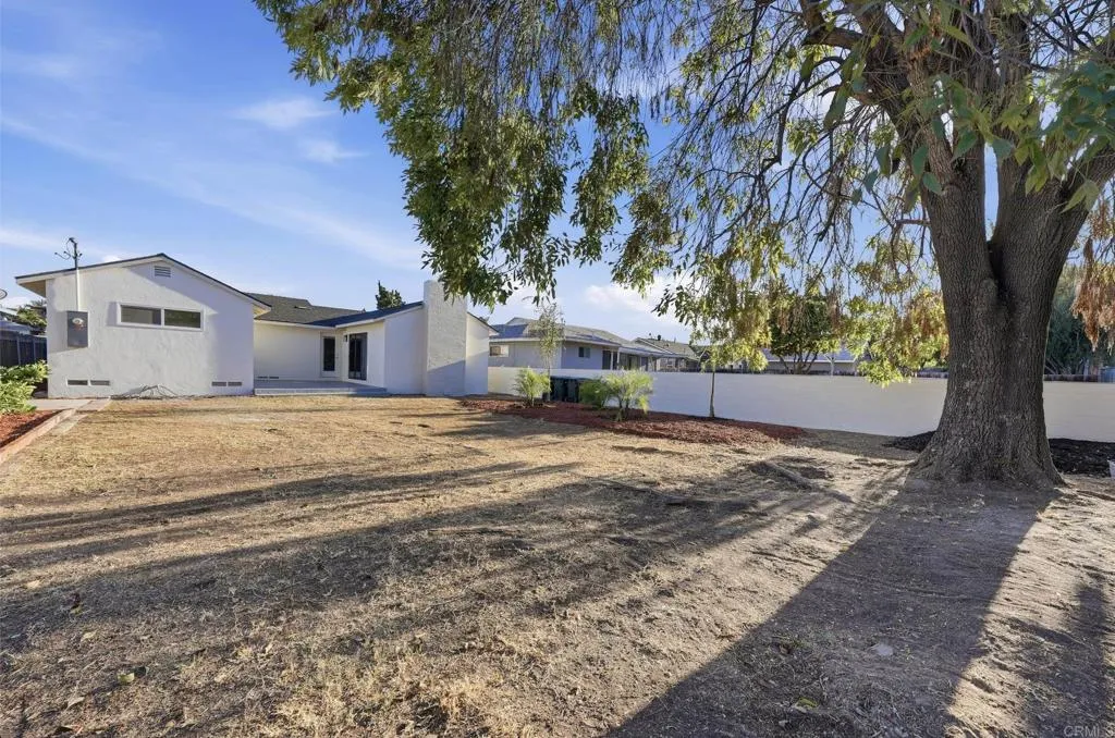 https://cdn.realtyfeed.com/cdn/127/306745301/adbefef2fd301f9fe6ede2e64e8cf263.webp