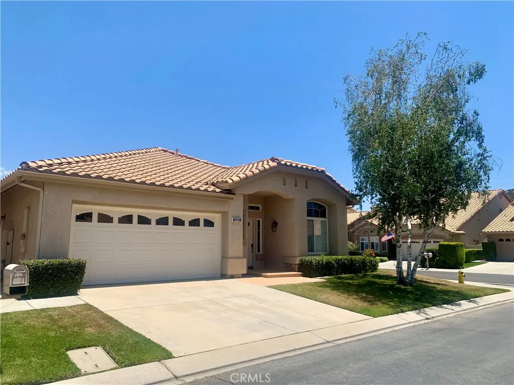 Banning, CA 92220