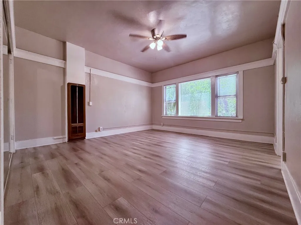 406 Linden Avenue Unit 15, Long Beach, CA 90802 - Photo 3 of 15, Long Beach, CA