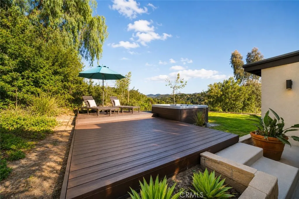 https://cdn.realtyfeed.com/cdn/127/306745357/95ec27893e5e2bbdf447b071a991d93a.webp