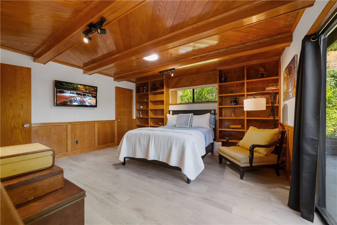 https://cdn.realtyfeed.com/cdn/127/306745357/c2e564da1a404ef2f7bd15e676d2d883.webp