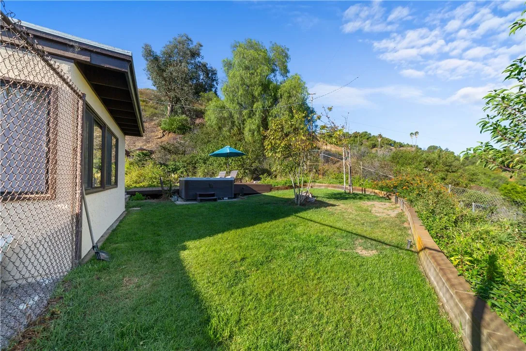 https://cdn.realtyfeed.com/cdn/127/306745357/c70cf506673fdf5c0e7a9ee3714fbad7.webp