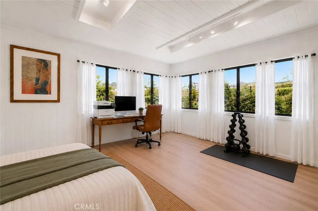 https://cdn.realtyfeed.com/cdn/127/306745357/f3f4c067cb39acd08f4ee1a4f68c69f7.webp