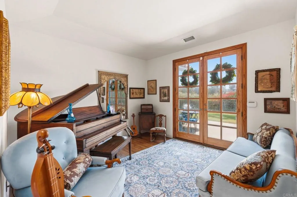 https://cdn.realtyfeed.com/cdn/127/306745375/22b0c9c443ce2371b205786f20eef8d2.webp