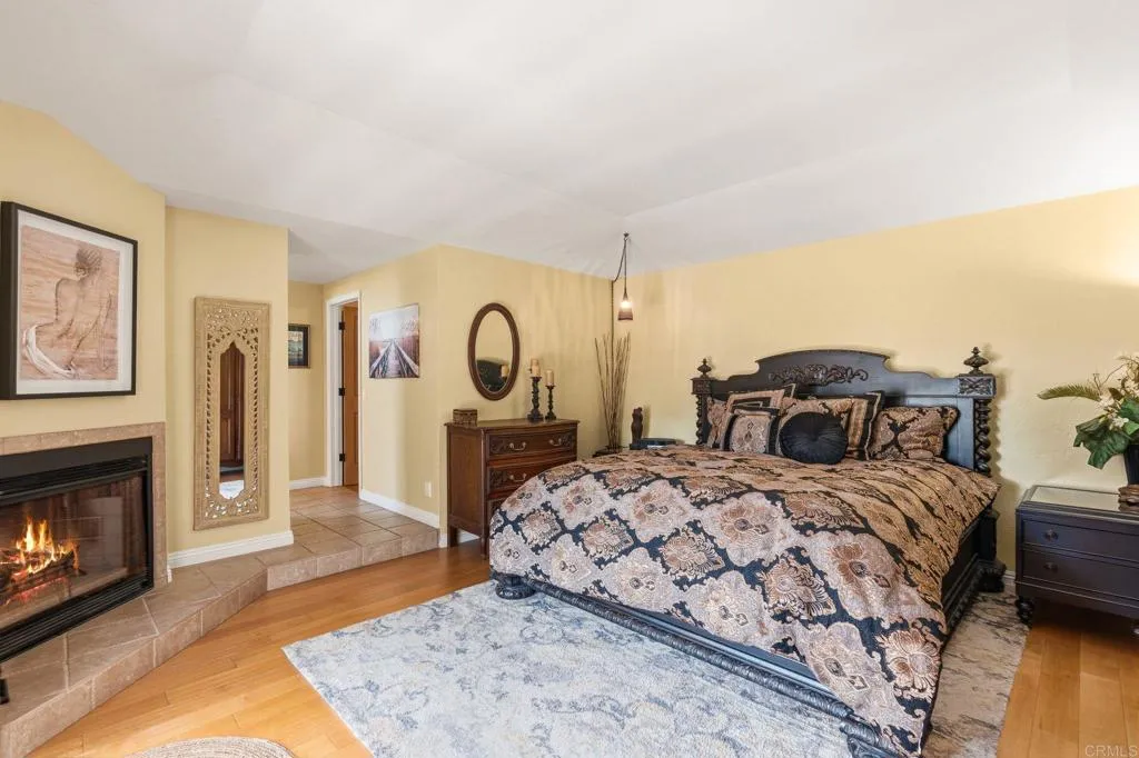 https://cdn.realtyfeed.com/cdn/127/306745375/afc54140d66411039616fce1f9d92562.webp