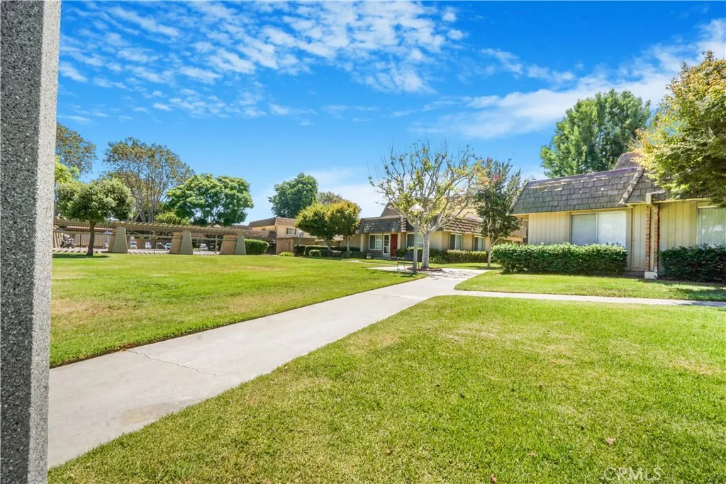 18195 Canyon Court, Fountain Valley, CA 92708 - Photo 3 of 21, Fountain Valley, CA