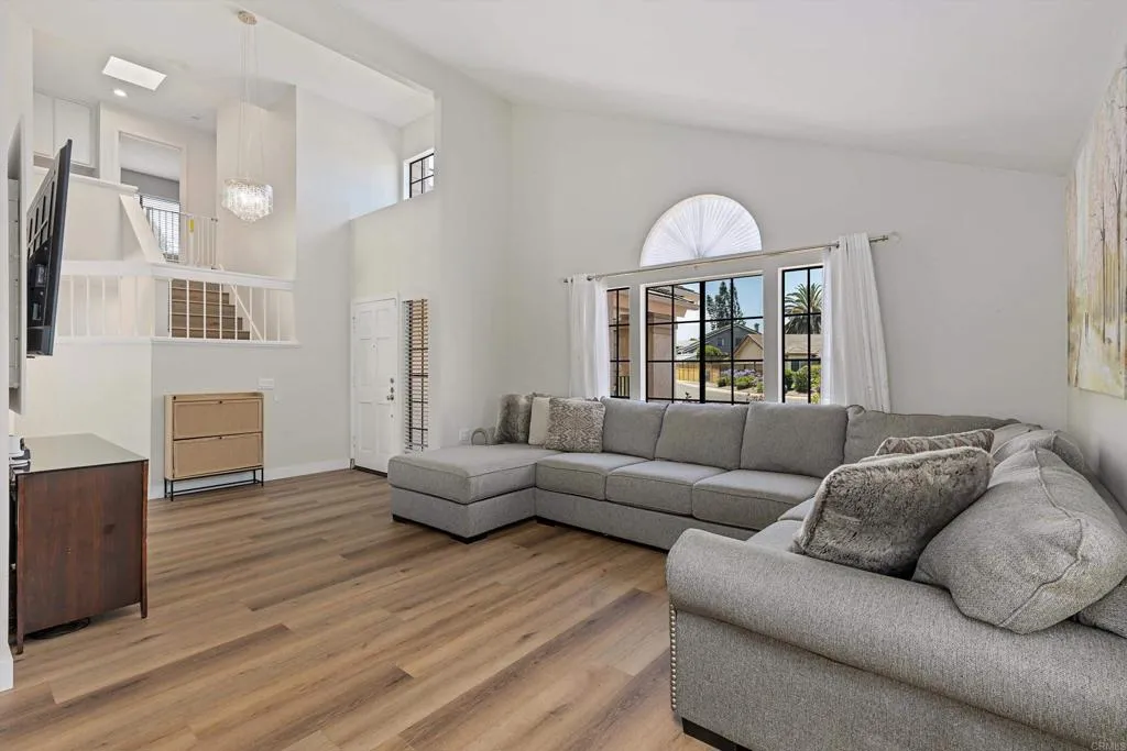 https://cdn.realtyfeed.com/cdn/127/306745501/992c17f1e463644ed02e26b55a100ade.webp