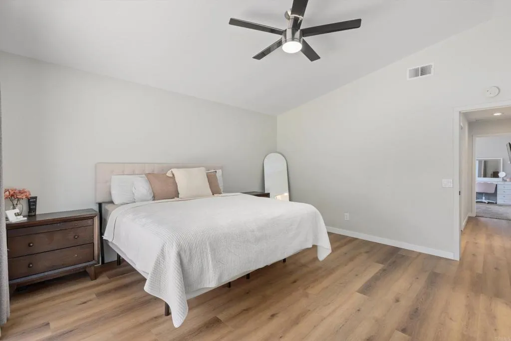 https://cdn.realtyfeed.com/cdn/127/306745501/b3a510d99ba2627aa72ceff88e37d337.webp