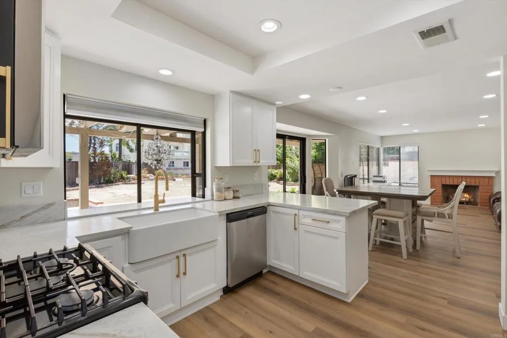 https://cdn.realtyfeed.com/cdn/127/306745501/b6ee450b4673d86dde08bd70a89cab08.webp