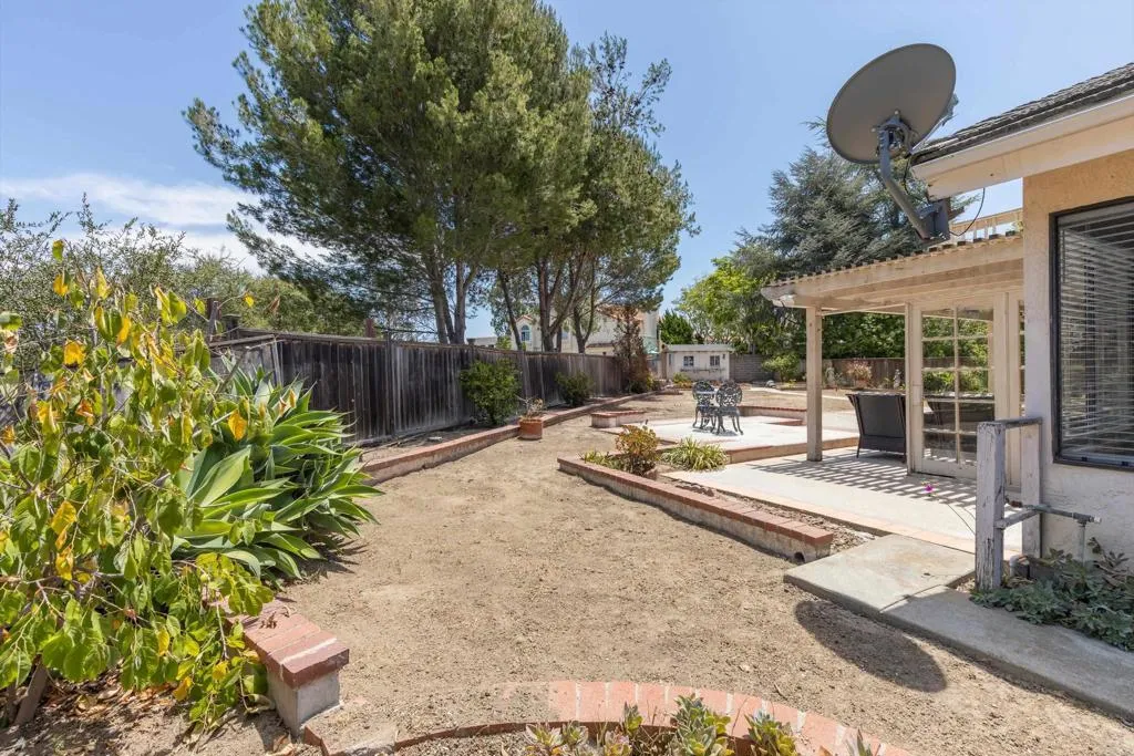 https://cdn.realtyfeed.com/cdn/127/306745501/c7254647dcf283c903b19ee9fe489991.webp