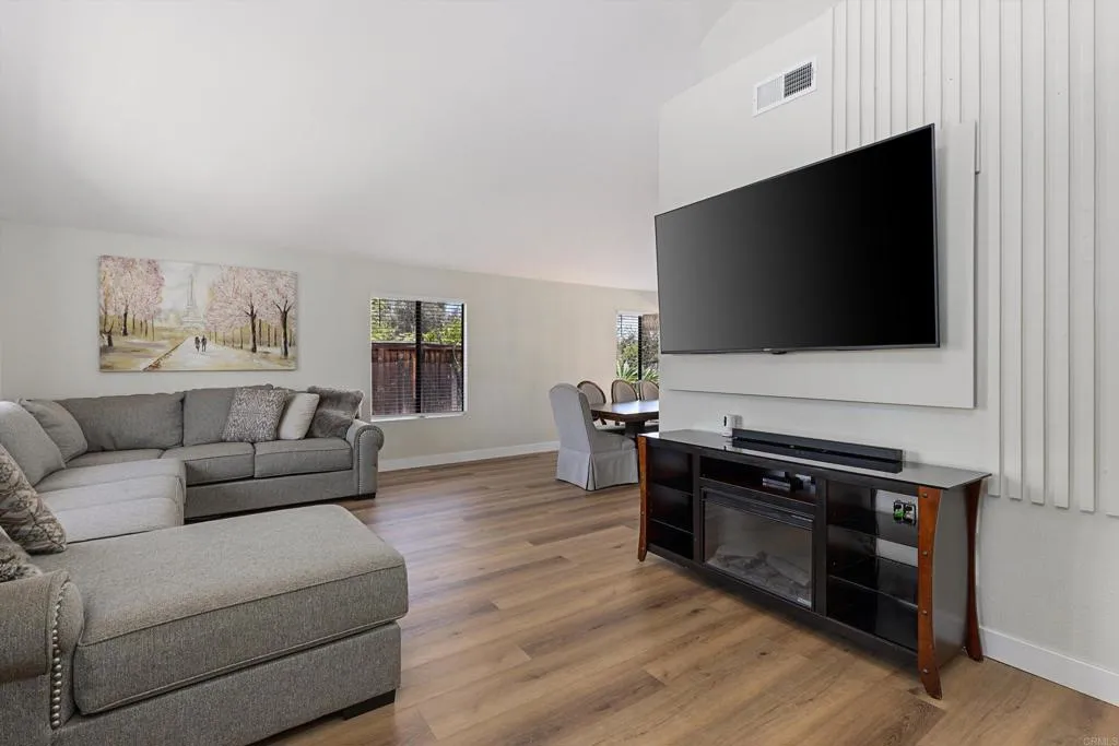 https://cdn.realtyfeed.com/cdn/127/306745501/ea5a50631230c331ee0ba856b9c6d1f6.webp