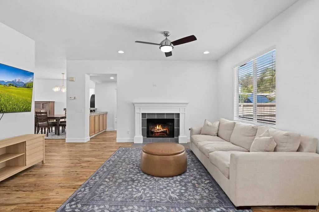 https://cdn.realtyfeed.com/cdn/127/306745522/48d43472dde3421512004c767d652858.webp