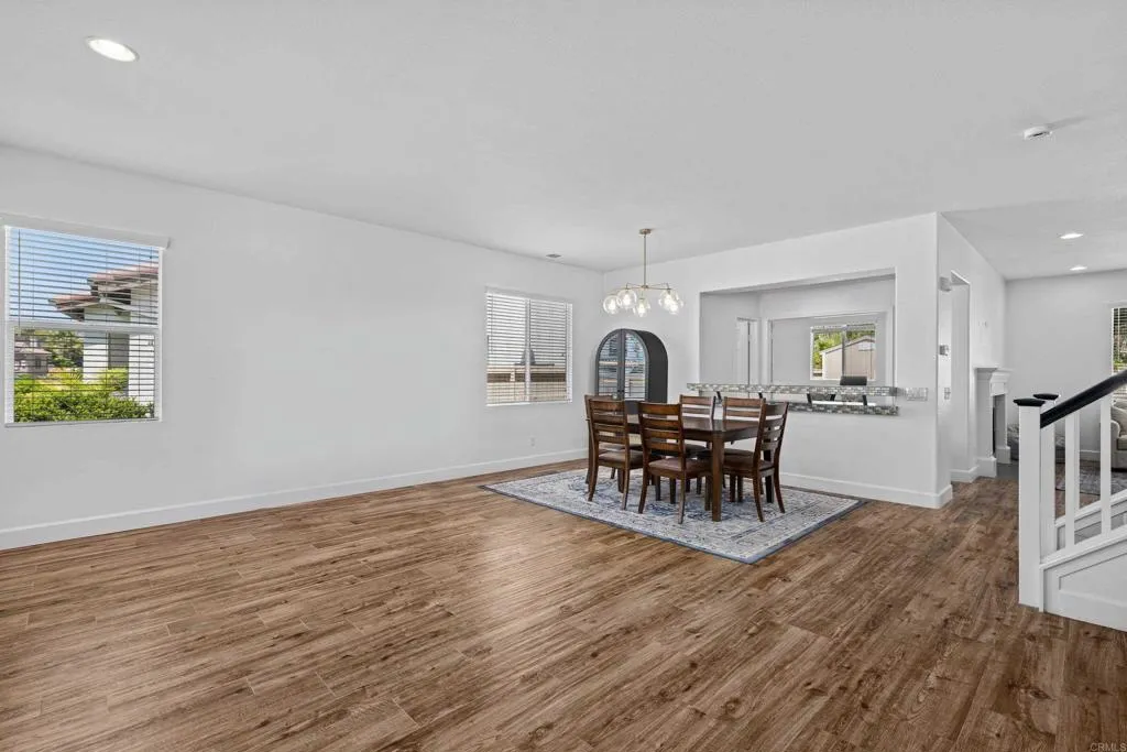 https://cdn.realtyfeed.com/cdn/127/306745522/90f7ec71f01c3a7d2589044d207178e8.webp