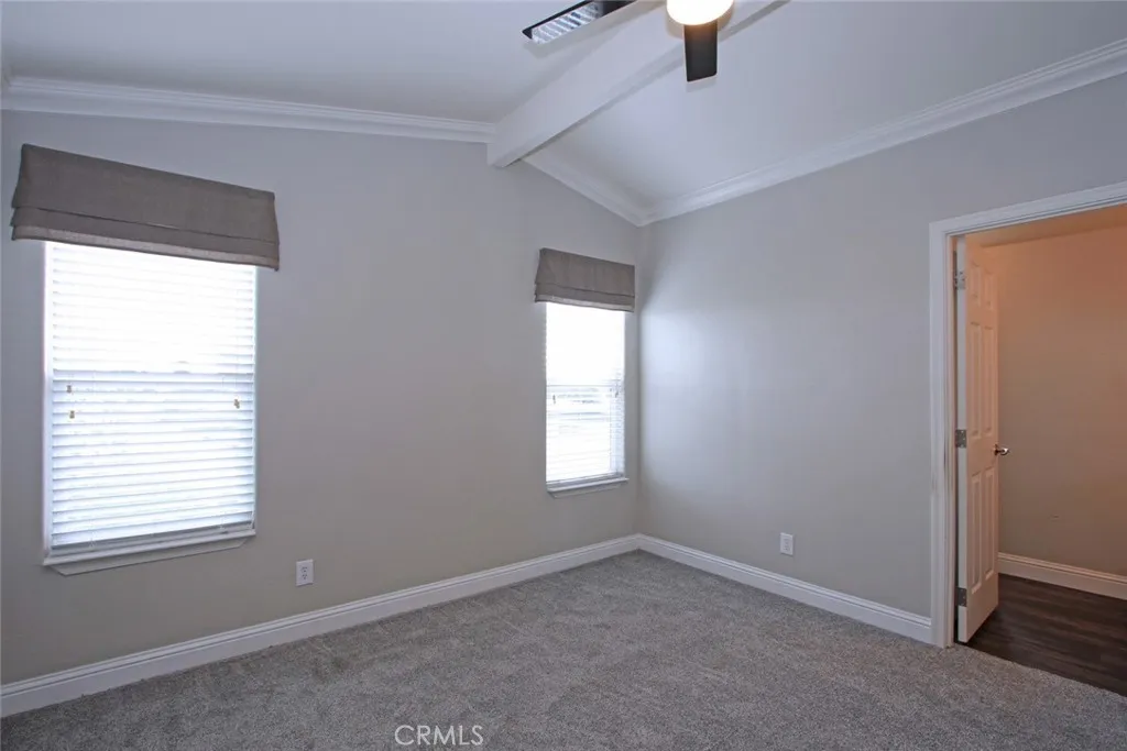 https://cdn.realtyfeed.com/cdn/127/306745609/fcfe158f3633e2304501c30f18b89429.webp