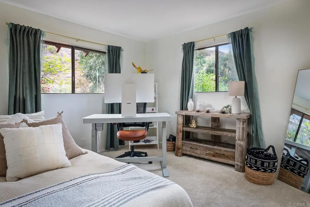 https://cdn.realtyfeed.com/cdn/127/306745669/1b5f9c0a358b4b6d361017ebb835465b.webp