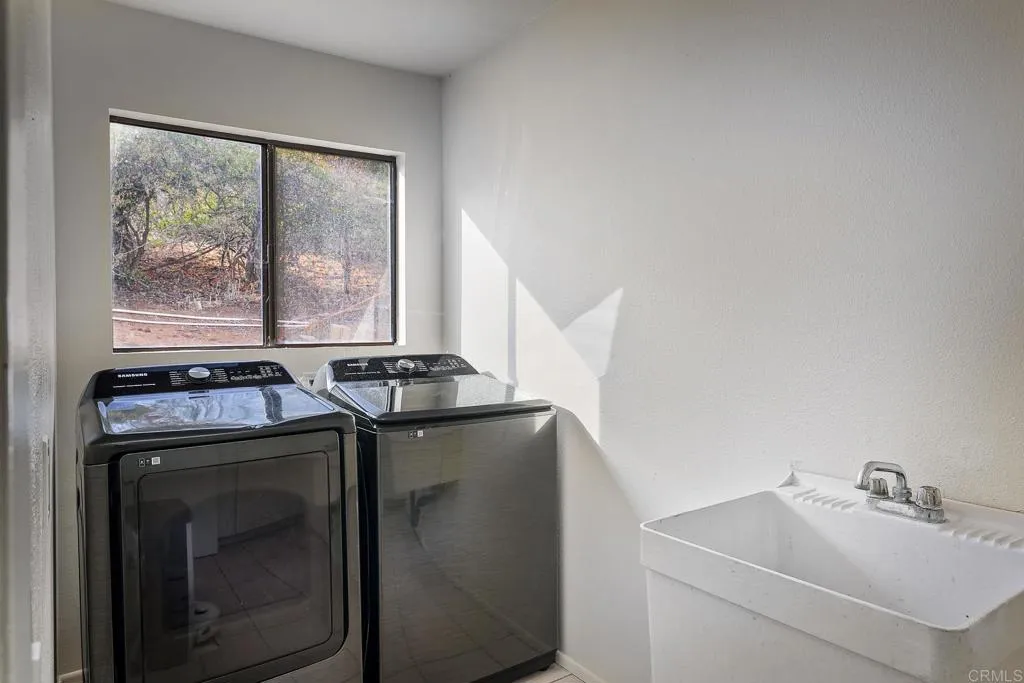 https://cdn.realtyfeed.com/cdn/127/306745669/204960844e3095db0afba8ac098db13b.webp