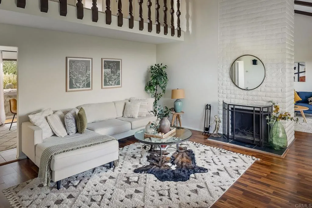 https://cdn.realtyfeed.com/cdn/127/306745669/4a95b63a78048843844e3f5b3df74e3e.webp