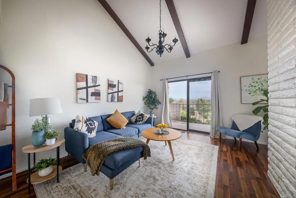 https://cdn.realtyfeed.com/cdn/127/306745669/4dbb578927807aa05287f30a8c602983.webp