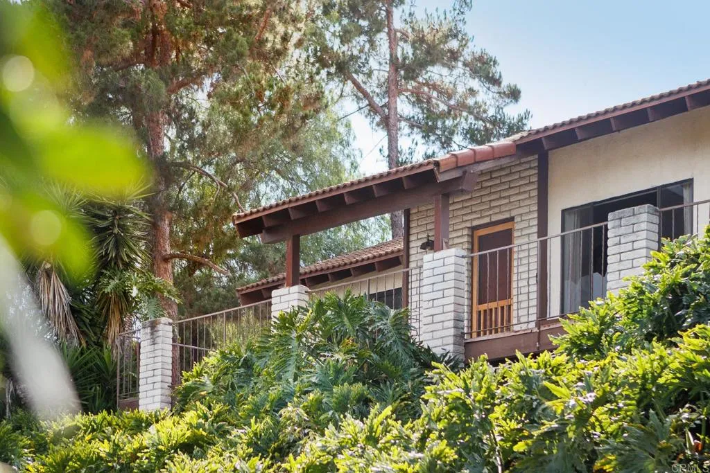 https://cdn.realtyfeed.com/cdn/127/306745669/8809fb8d5cdc69d60242159fa3863e82.webp
