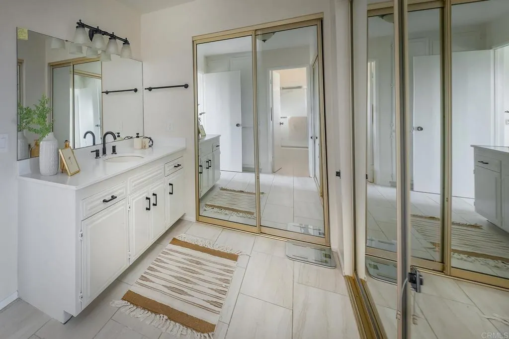 https://cdn.realtyfeed.com/cdn/127/306745669/cc7f9df1dbb755721c2558c7cd7e80a9.webp